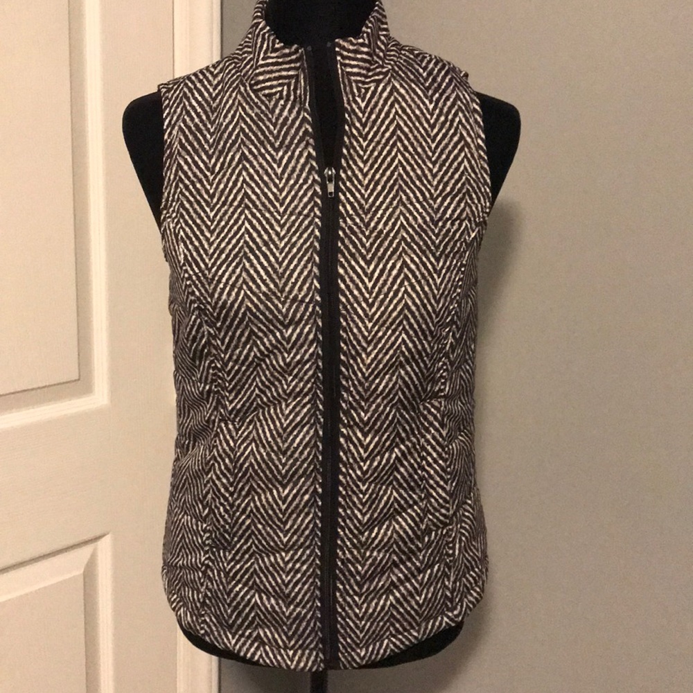 Red Camel Vest Size XS